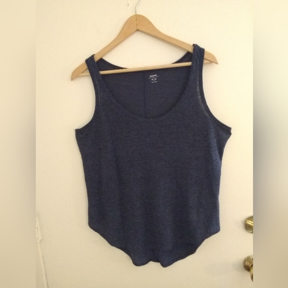 Old Navy Tee